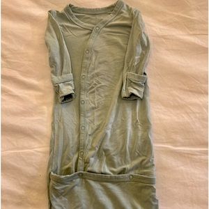 Kyte Baby Bundler NB in Sage